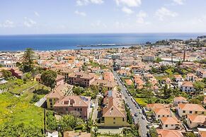 Living Funchal by Homie