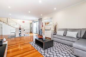 Uptown Sea View by Madeira Sun Travel