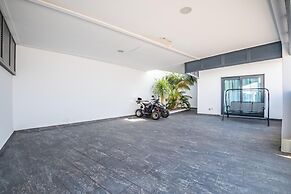 Uptown Sea View by Madeira Sun Travel