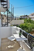 Eva Studios 7 in Agia Pelagia