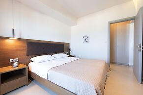 Pan Asia Seaview Apartment 3