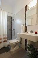 Pan Asia Seaview Apartment 3