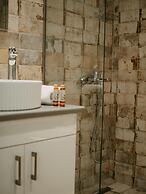 Lenko Bianco Studio by Estia