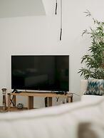 Lenko Bianco Studio by Estia