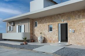 Myra Mare Brown Suite by Estia