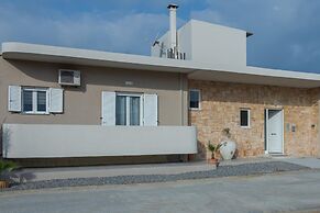 Myra Mare Brown Suite by Estia