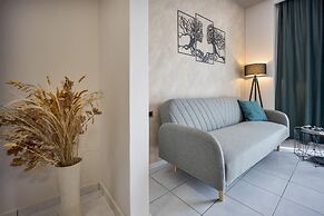 Myra Mare Brown Suite by Estia