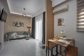 Myra Mare Brown Suite by Estia