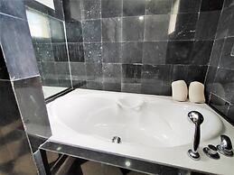 9D Karon Beach Front Breathtaking sea View