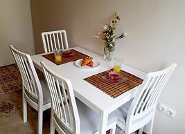 Beautiful Jewel in the TOP Centre