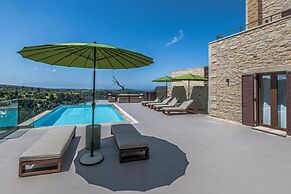 Dim Luxury Villa - With Private Pool