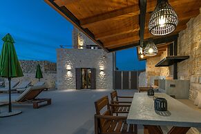 Dim Luxury Villa - With Private Pool