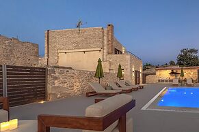 Dim Luxury Villa - With Private Pool