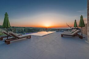 Dim Luxury Villa - With Private Pool