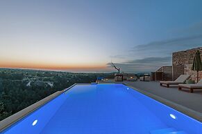 Dim Luxury Villa - With Private Pool