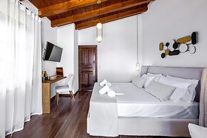 Dim Luxury Villa - With Private Pool