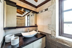 Dim Luxury Villa - With Private Pool