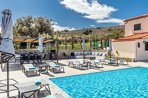 Villa Eagles - With Private Pool