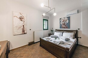 Villa Eagles - With Private Pool