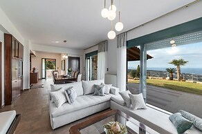 Villa Eagles - With Private Pool