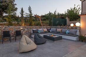 Villa Eagles - With Private Pool