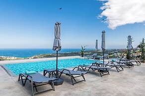 Villa Eagles - With Private Pool