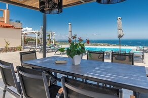 Villa Eagles - With Private Pool