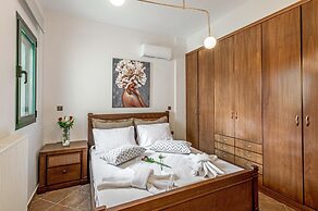 Villa Eagles - With Private Pool