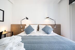 Nomad s Fine Arts in Chiado