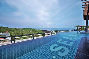 309 10m to the Beach Rooftop Pool Gym Wi-fi Kitchen