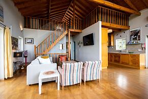 Villa Safarujo by Acasadascasas