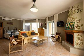 Villa Safarujo by Acasadascasas