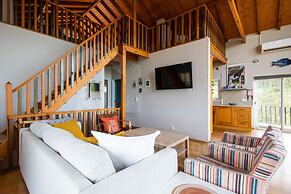 Villa Safarujo by Acasadascasas