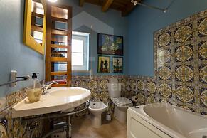 Villa Safarujo by Acasadascasas