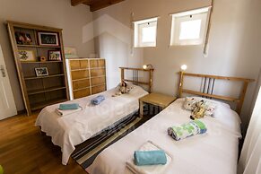 Villa Safarujo by Acasadascasas