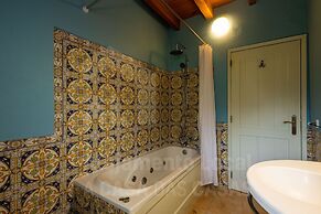 Villa Safarujo by Acasadascasas