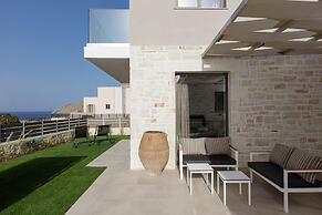 Dodici Luxury Villa - With Heated Pool