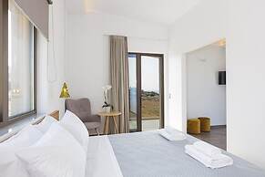 Dodici Luxury Villa - With Heated Pool