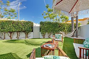 Jungle Beach House in Quarteira