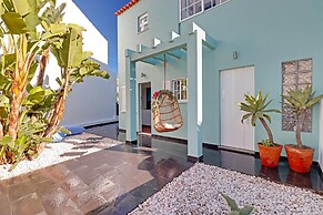 Jungle Beach House in Quarteira