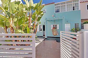 Jungle Beach House in Quarteira