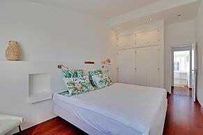 Jungle Beach House in Quarteira