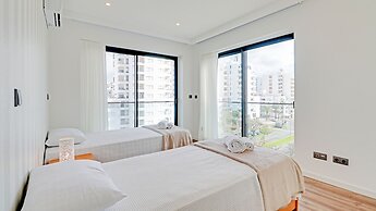 SKY Beach Apartment in Quarteira