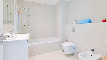 SKY Beach Apartment in Quarteira