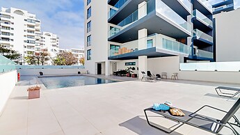 SKY Beach Apartment in Quarteira