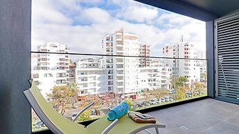 SKY Beach Apartment in Quarteira