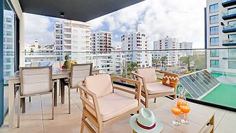 SKY Beach Apartment in Quarteira