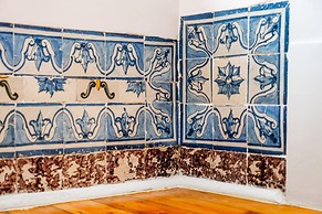 Nomad s Padaria Flats Tiled Walls