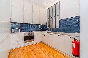 Nomad s Padaria Flats Tiled Walls