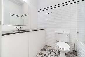 Nomad s Padaria Flats Tiled Walls